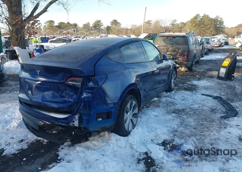 2021 Tesla Model Y Long Range Dual Motor All-Wheel Drive z USA, uszkodzony, nr VIN 5YJYGDEE5MF210479